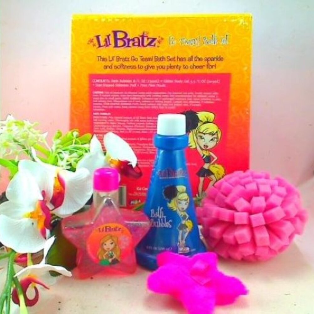 LIL' Bratz 5 Pc Bath Set -Bath Bubbles~Glitter Body Gel~Shimmer Puff~Bath Sponge